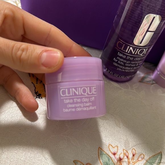 Double Cleanse Kit - Picture 2 of 7